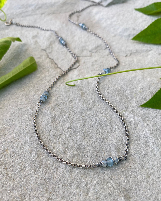 aquamarine satellite chain