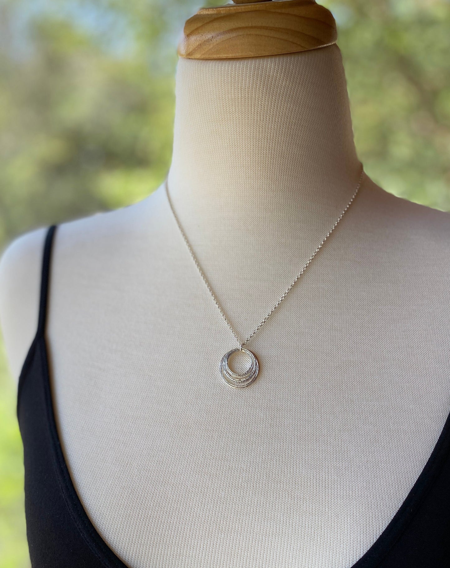 7 circle necklace