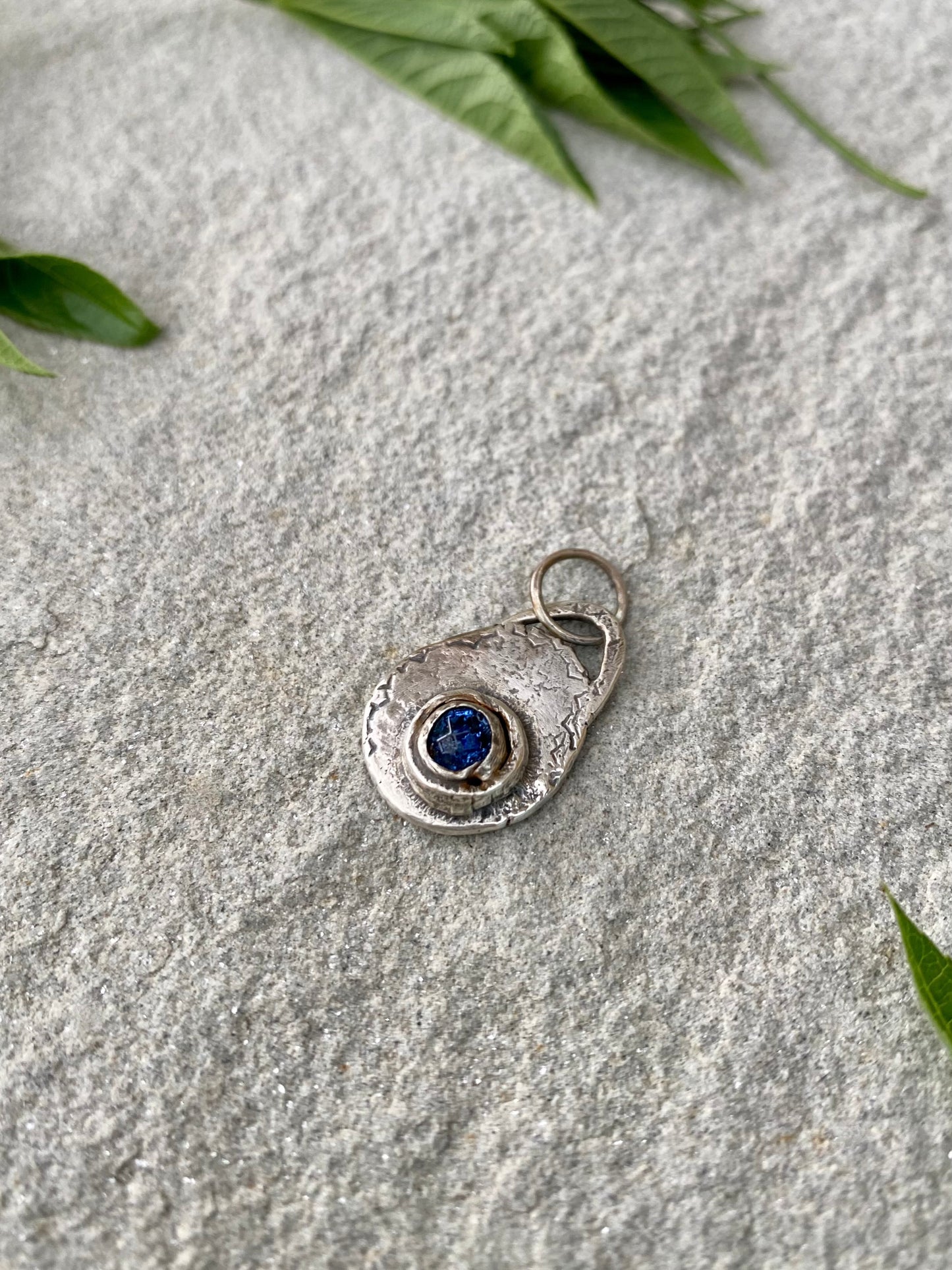 deep blue glass pendant