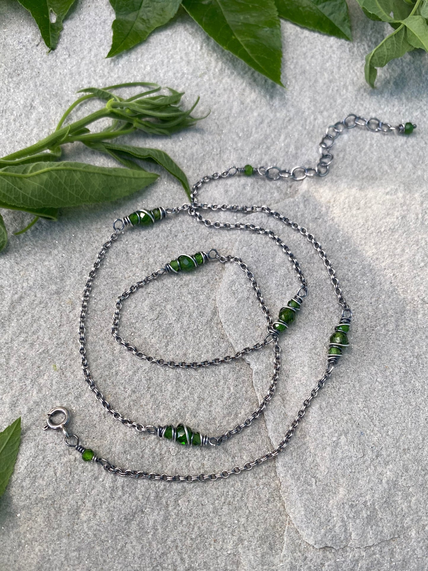 chrome diopside satellite chain