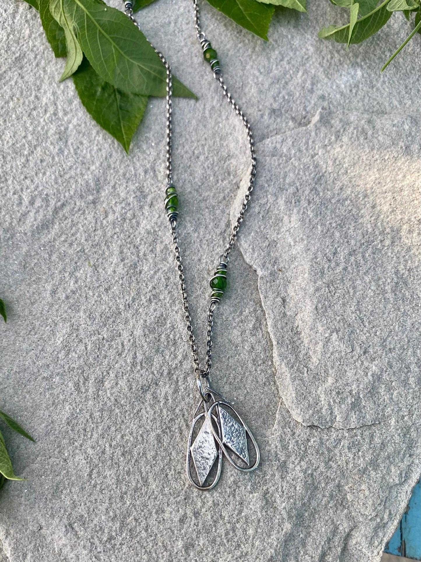 chrome diopside satellite chain
