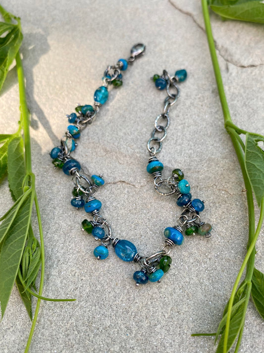 beaded boho bracelet - peruvian opal & chrome diopside