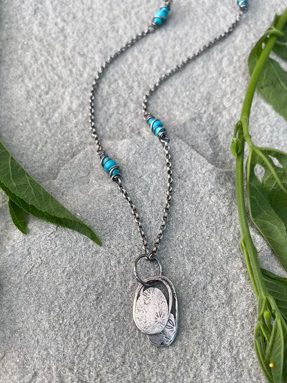 turquoise satellite chain