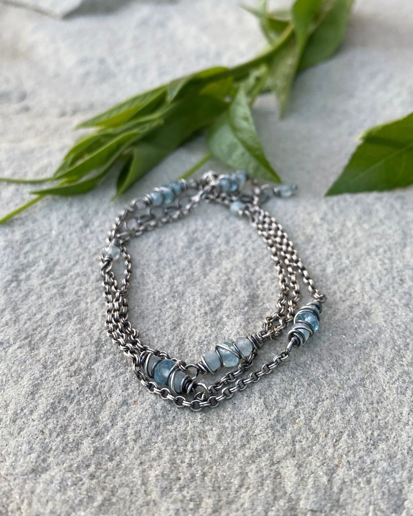 aquamarine satellite chain