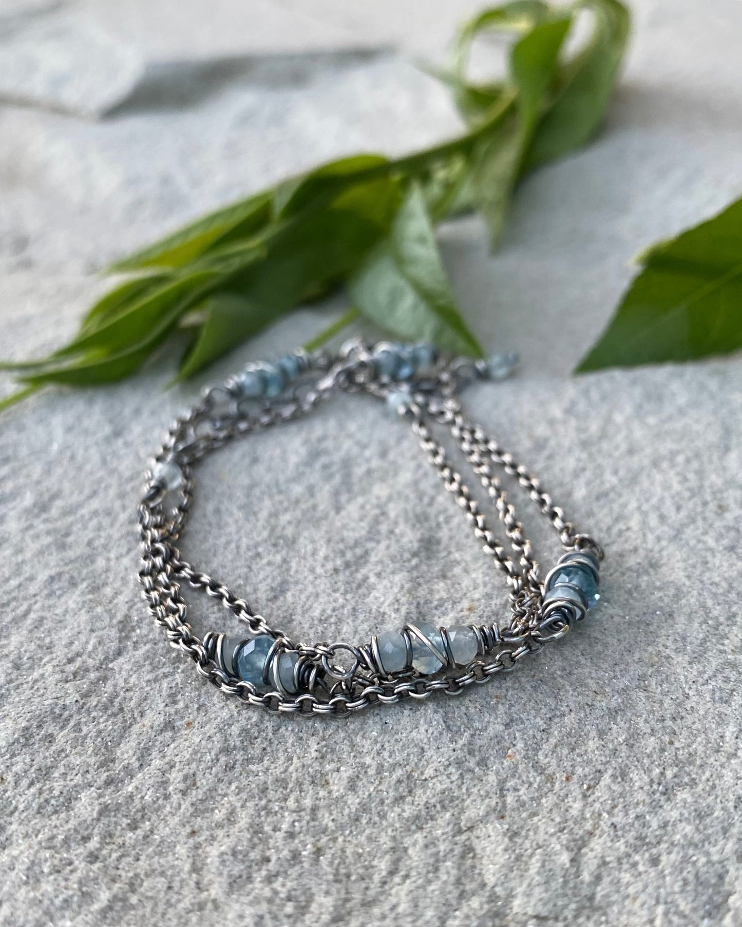 aquamarine satellite chain