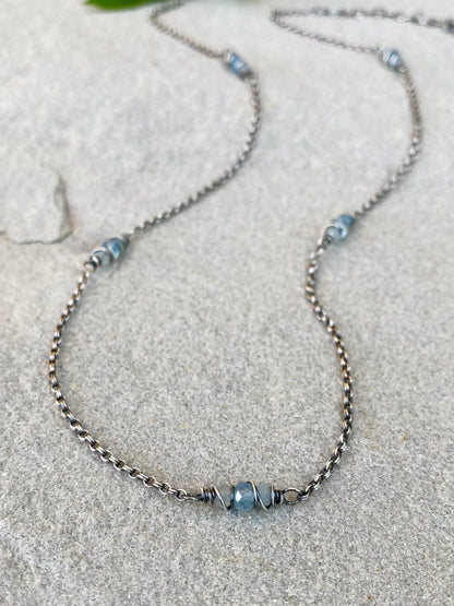 aquamarine satellite chain