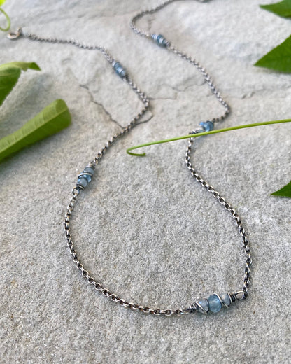 aquamarine satellite chain