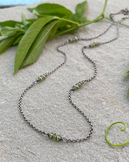 peridot satellite chain