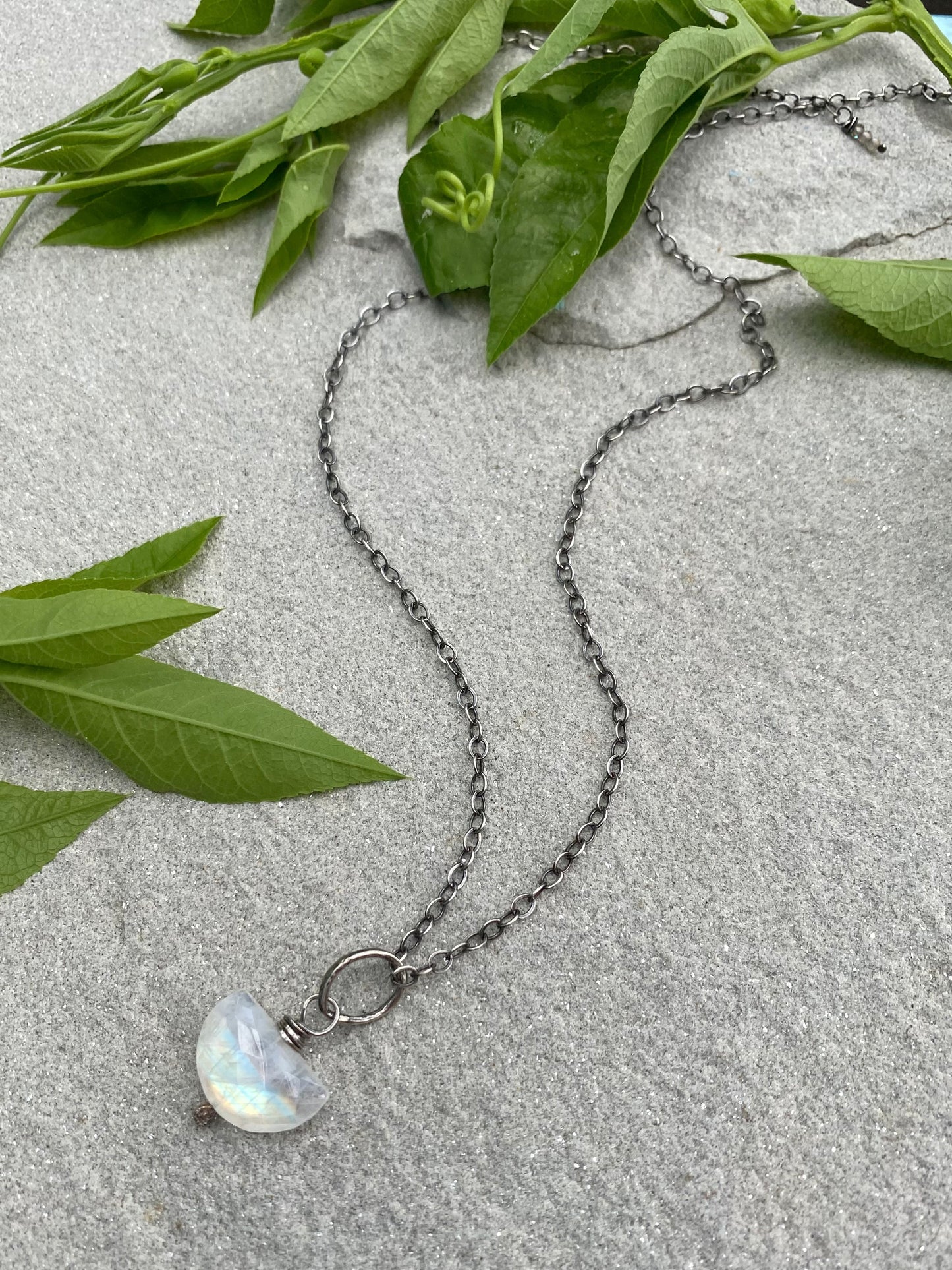 light cable chain