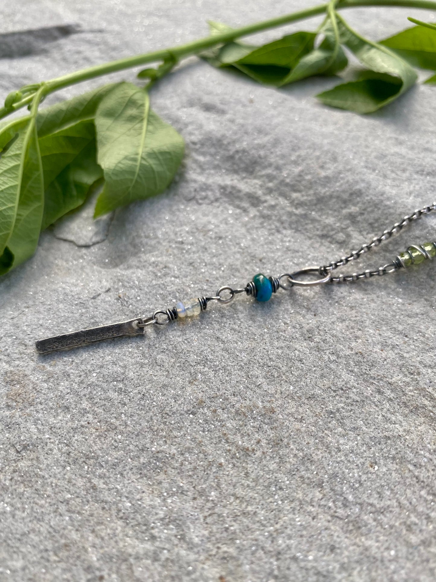 short wavy gem pendant