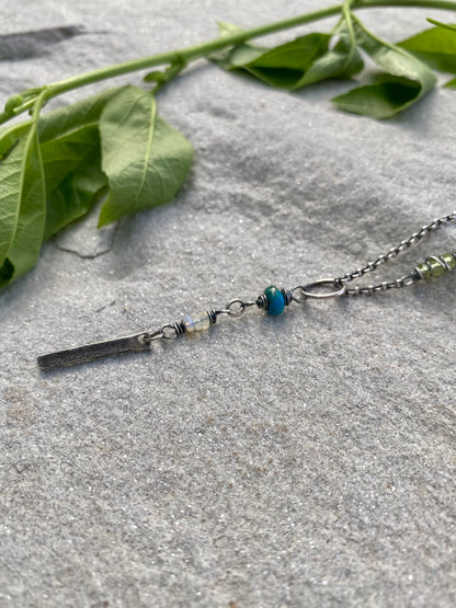 short wavy gem pendant