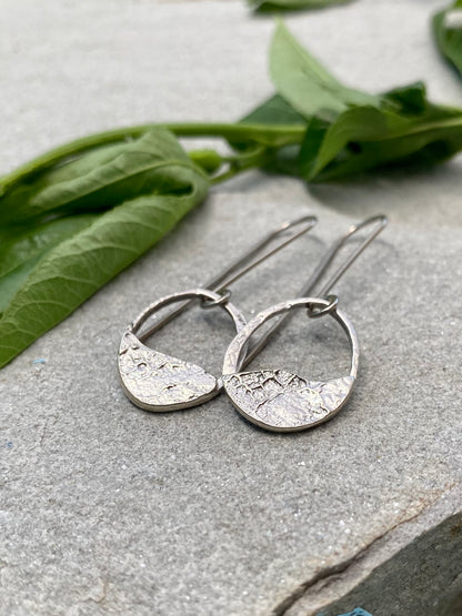 silver sway earrings