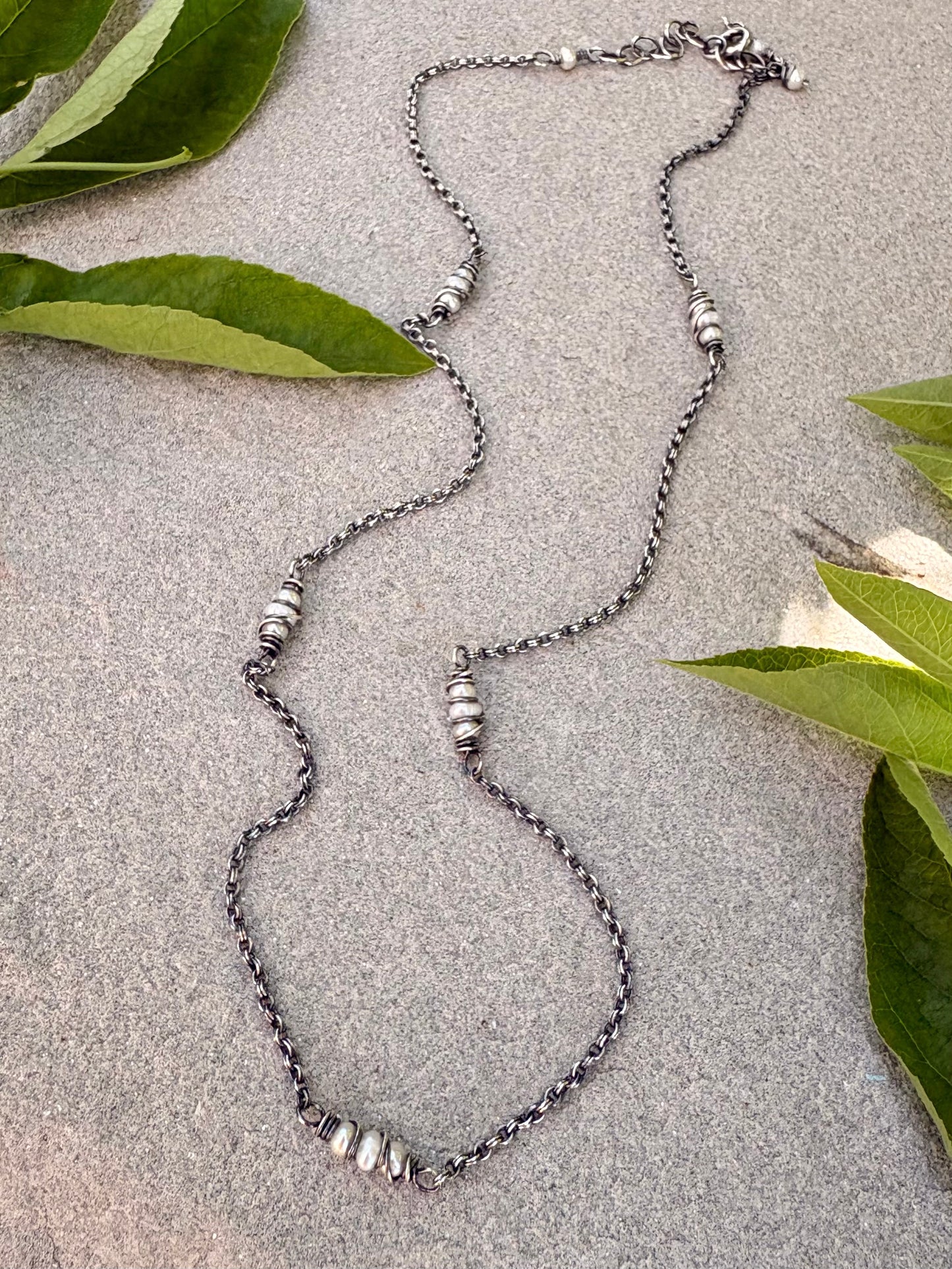 pearl satellite chain
