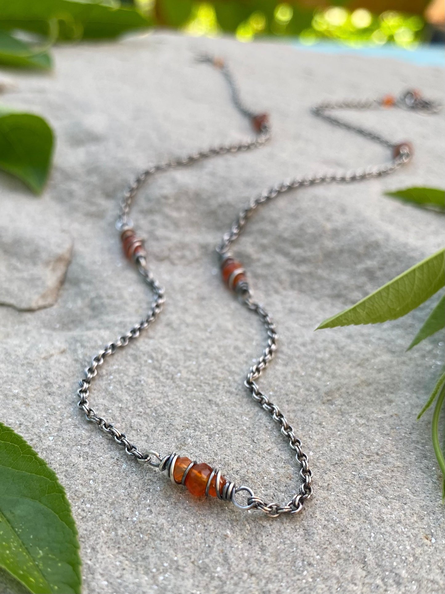 carnelian satellite chain
