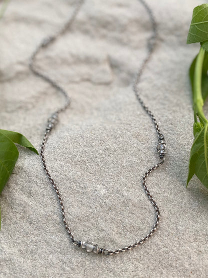 crystal quartz satellite chain
