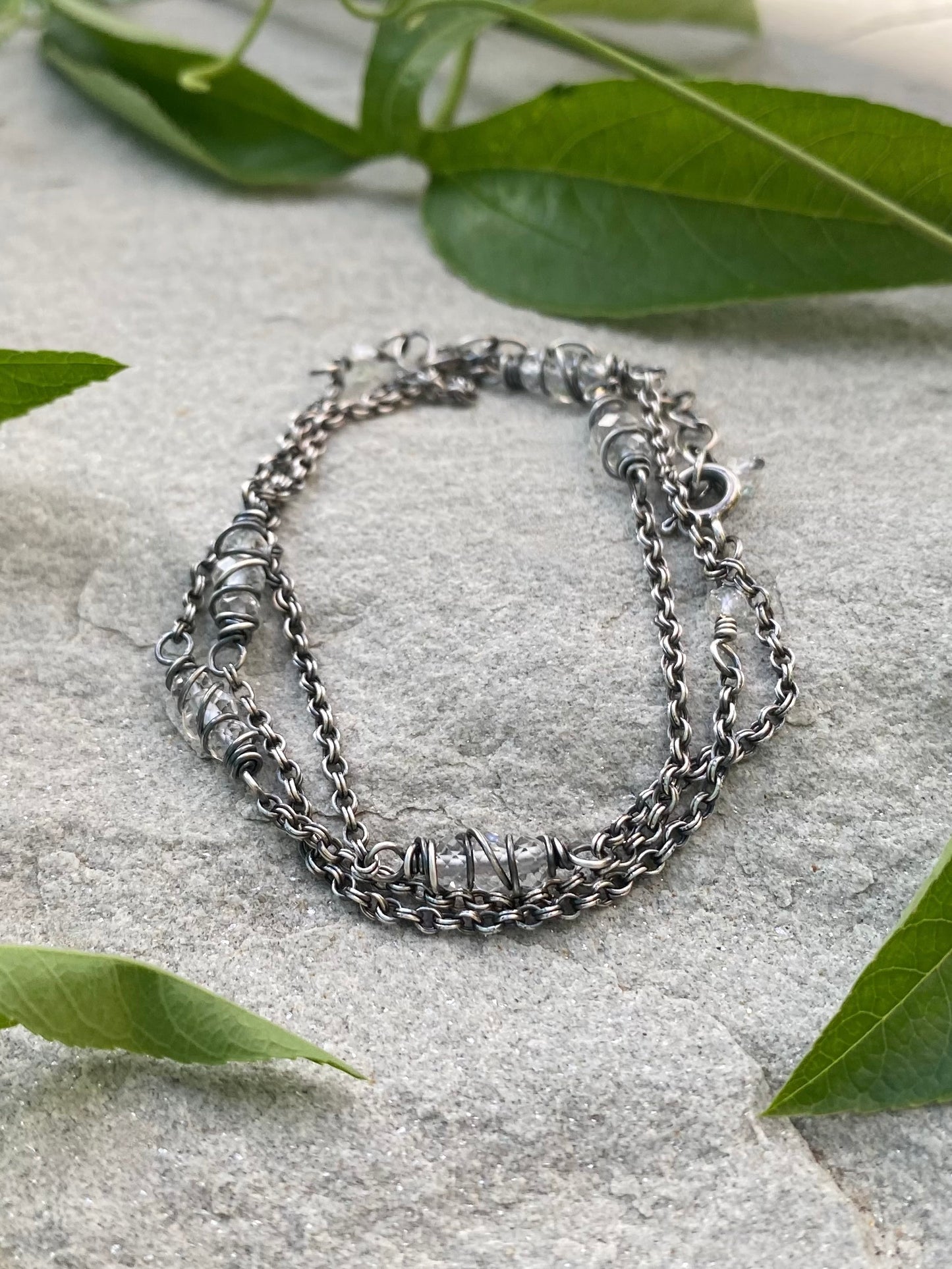 crystal quartz satellite chain