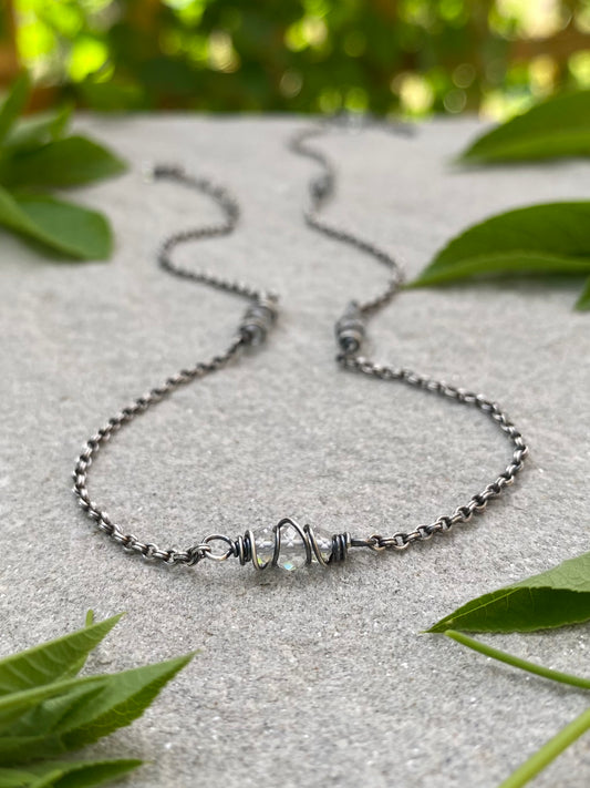 crystal quartz satellite chain