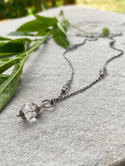crystal quartz satellite chain