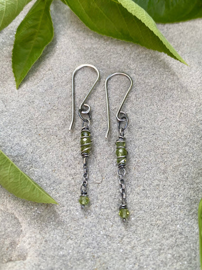 peridot satellite earrings