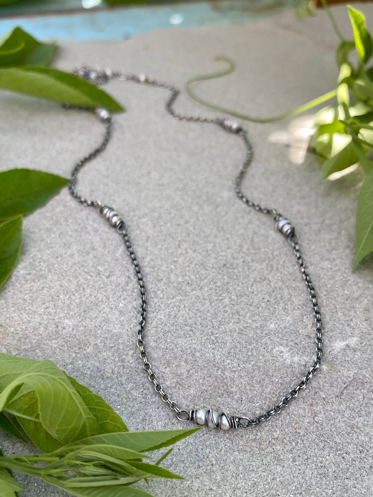 pearl satellite chain