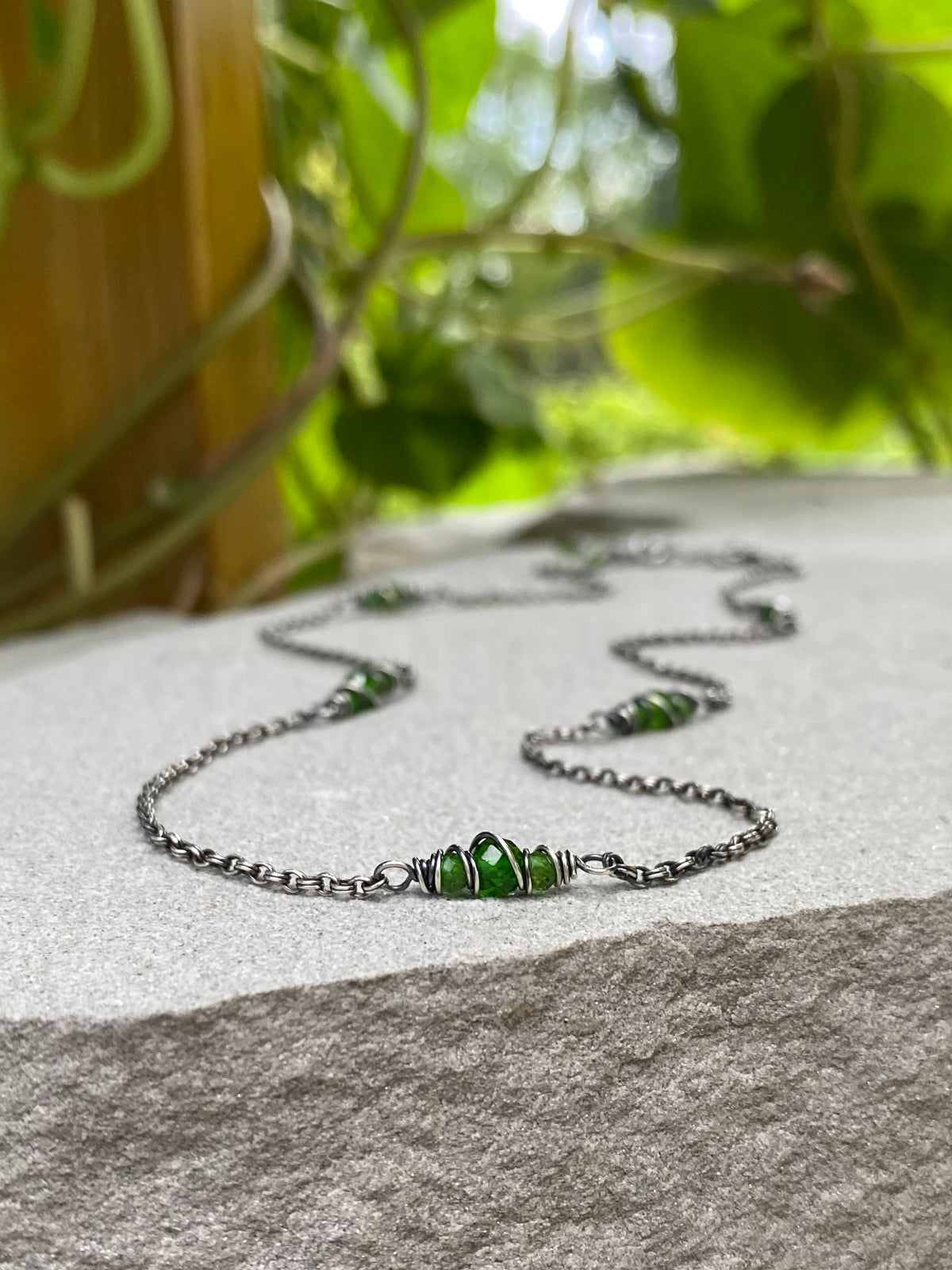 chrome diopside satellite chain