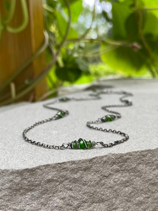chrome diopside satellite chain