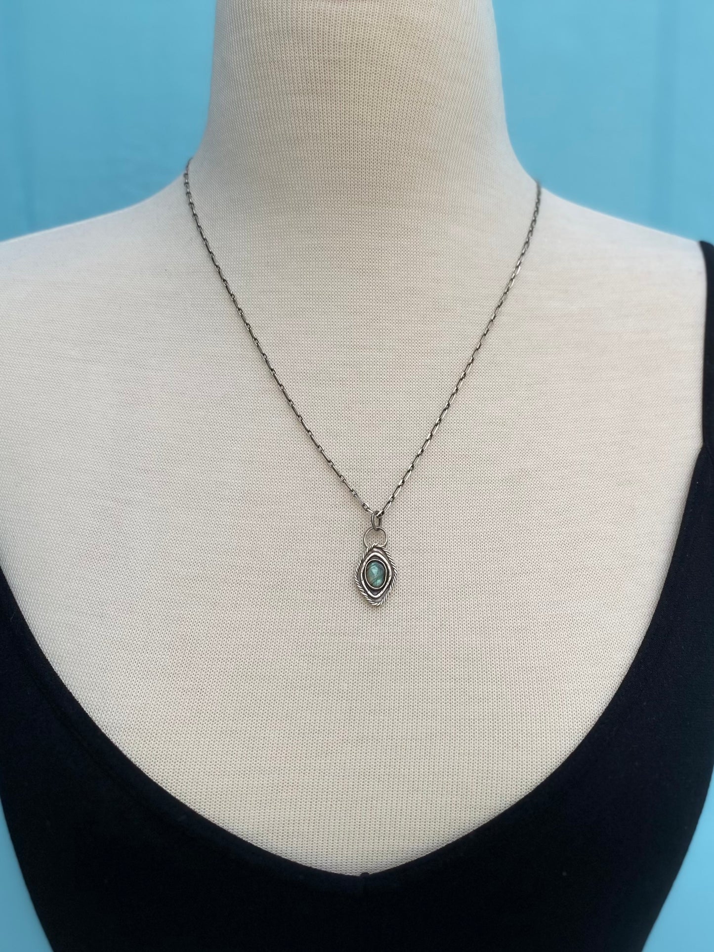 labradorite pendant