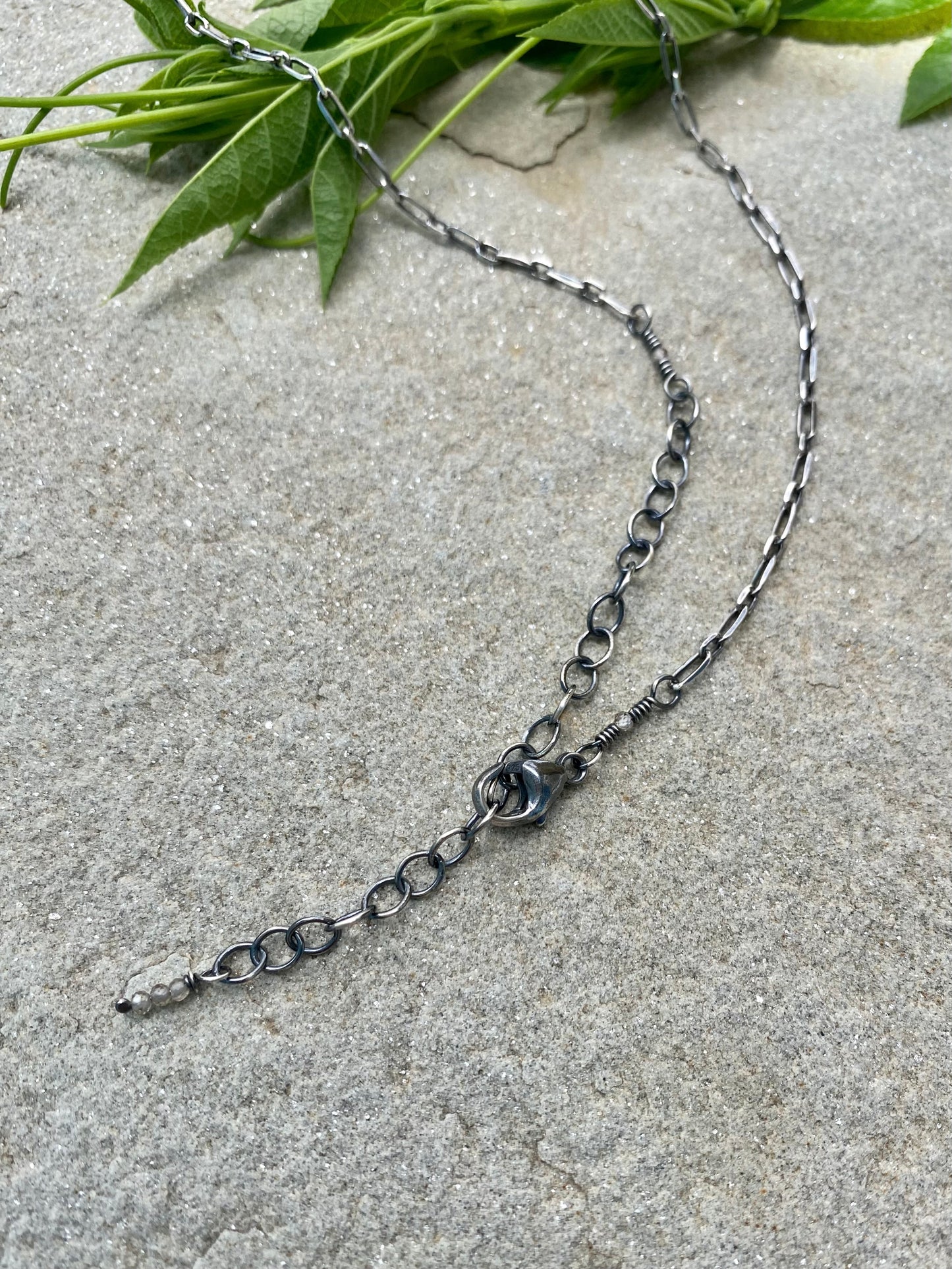 beveled long & short chain